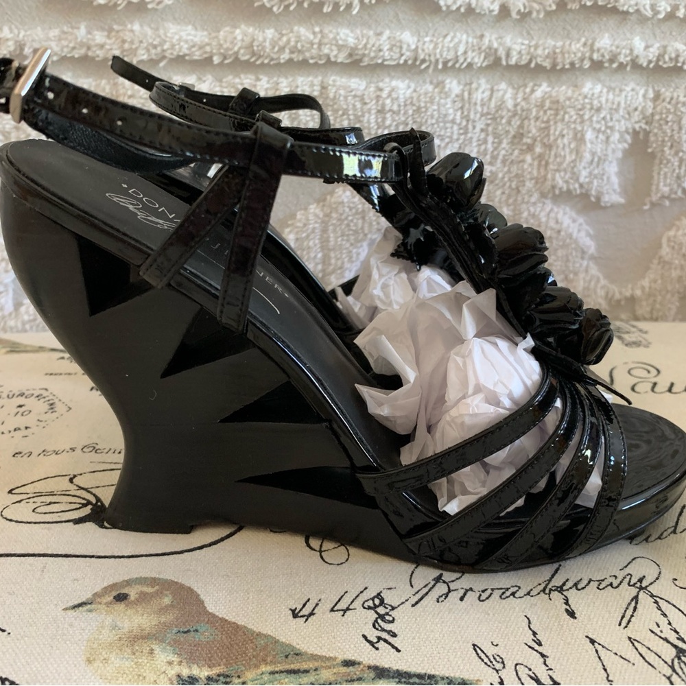 Donald J Pliner Wedge Sandals: Black Patent Leather, Wedge Cutouts. Size 9.5